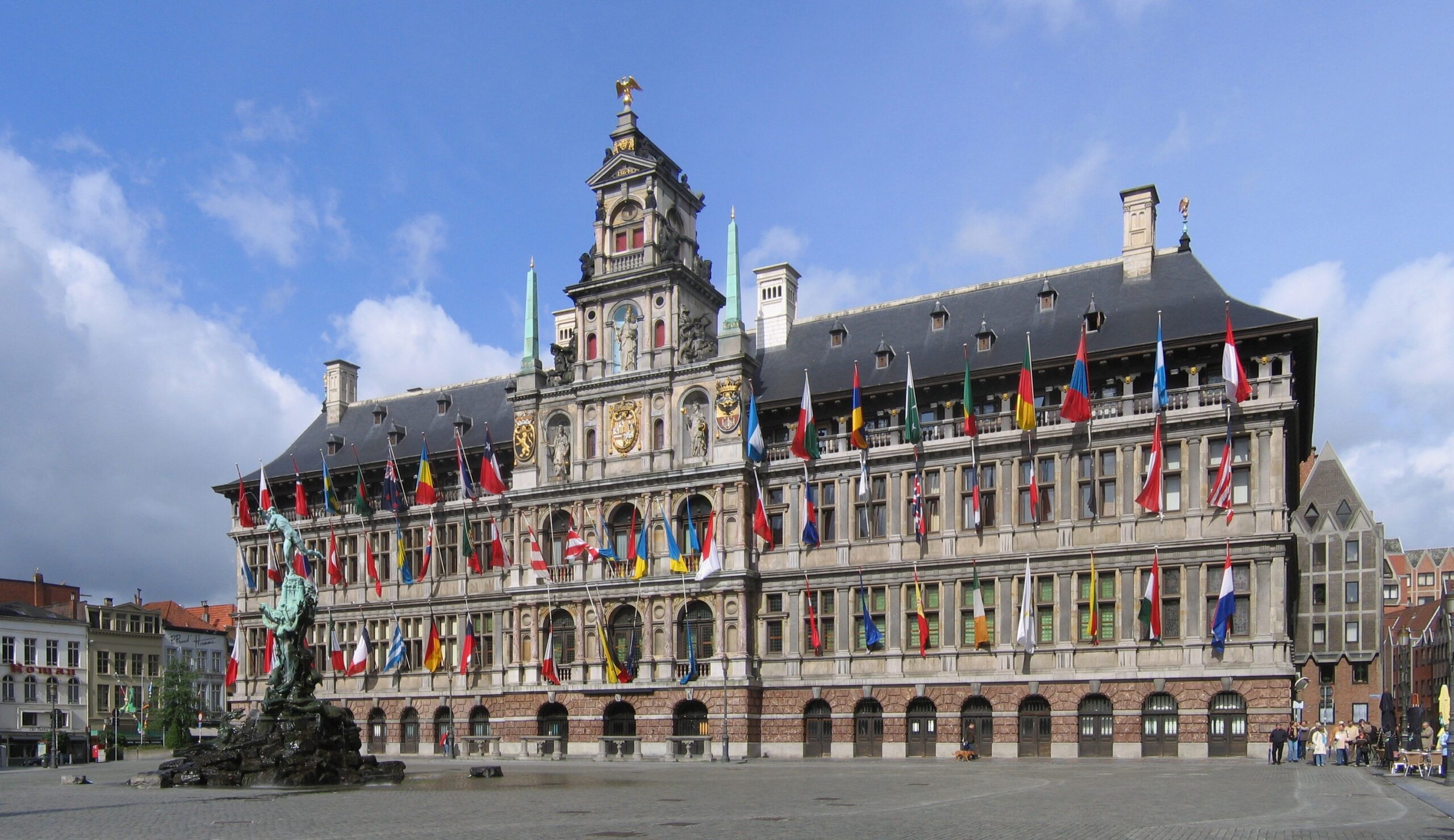 Antwerpen Stadhuis en Grote Markt